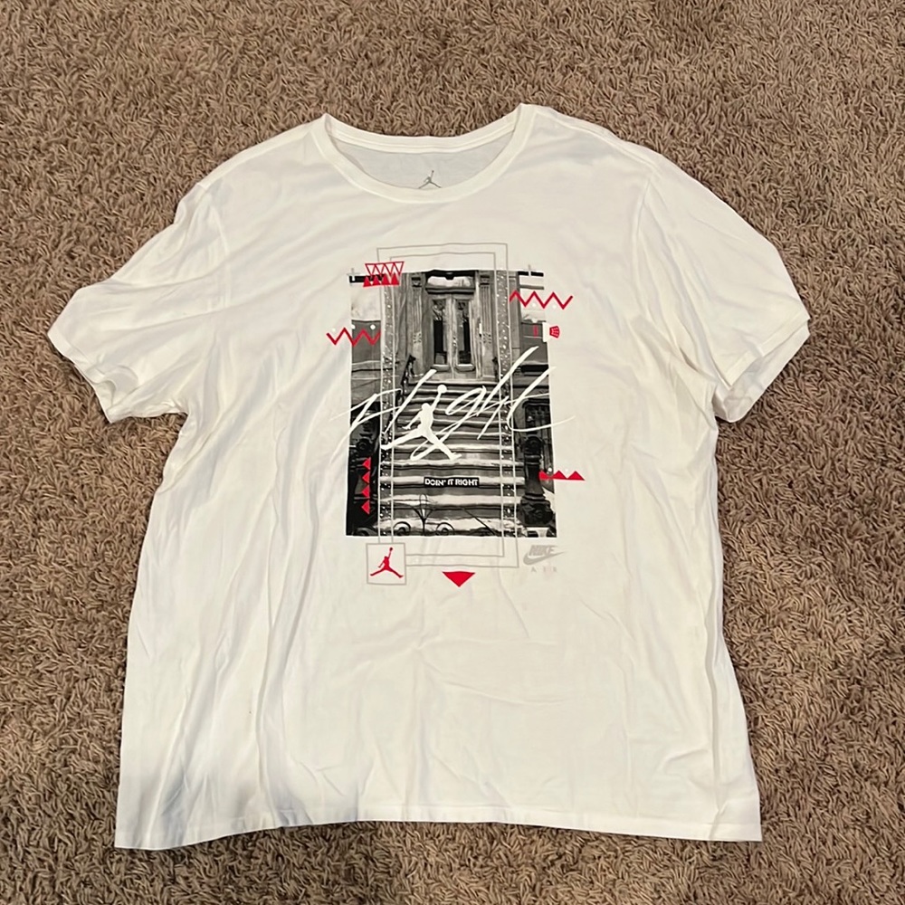 Men’s. Jordan. Tshirts. 2XL.